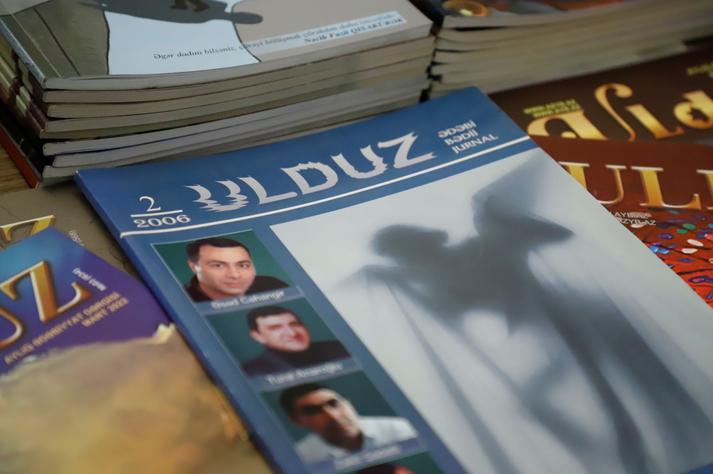 ULDUZ FEVRAL 2006